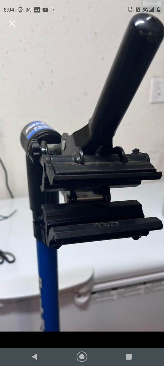 Park Tool Bike Repair Stand /Barely Used /