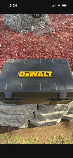 Dewalt Four Piece Tool Set