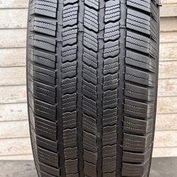 One 265/70/17 MICHELIN 