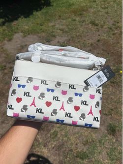 Karl LAGERFELD brand new purse
