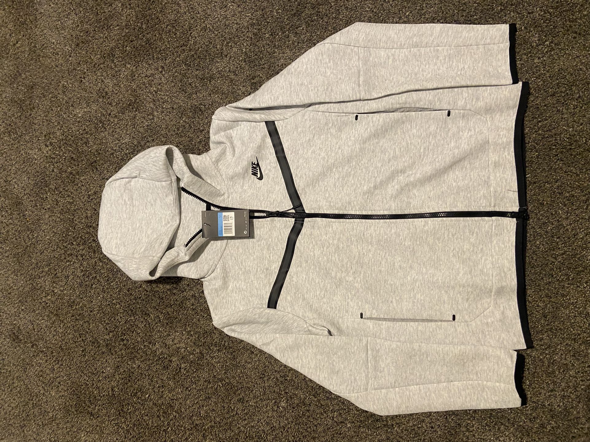 Nike Tech