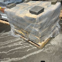 80 Lbs Quikcrete high Strength Concrete 
