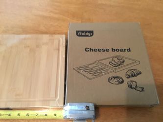 Bamboo Charcuterie Board With Tray For 4 Utensils