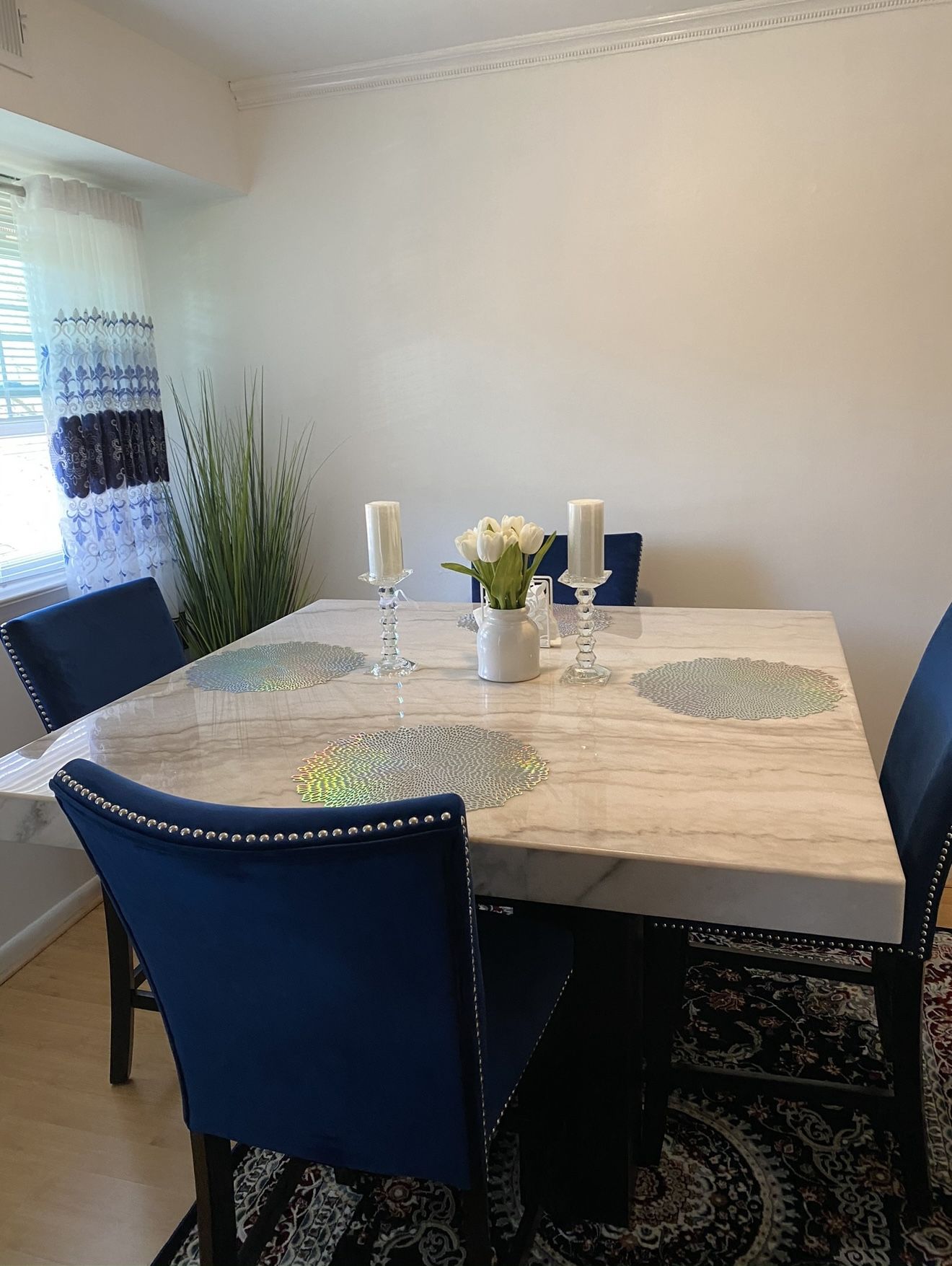 marble dining table with 4 chairs