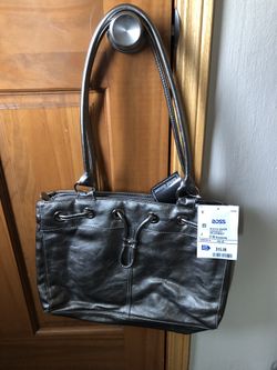 Grey 👜