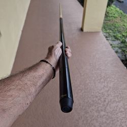 Players 2 PC Pool Cue 21 OZ Made Of Grade A North American Hard Rock Maple Wood 59" MINT CONDITION