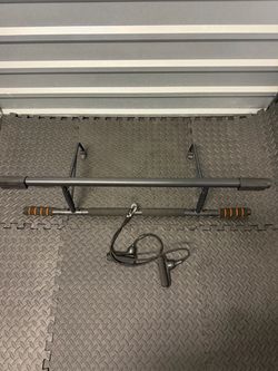 Pull up bar