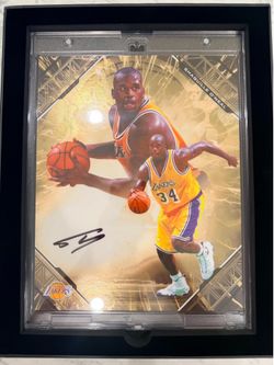 Shaq Autograph /50 Giant Card