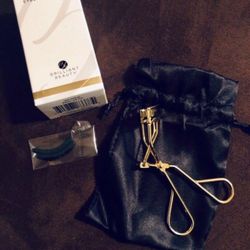 New Never Used Eyelash Curler