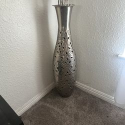Talk Vase