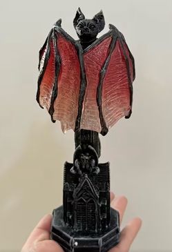 Bat Tower Statue Red Wings Gothic Home Decor Bat Bookshelf Resin Ornament 8.27” Halloween Horror NEW