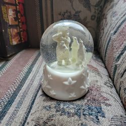 Department 56 Musical Snowglobe Jingle Bell
