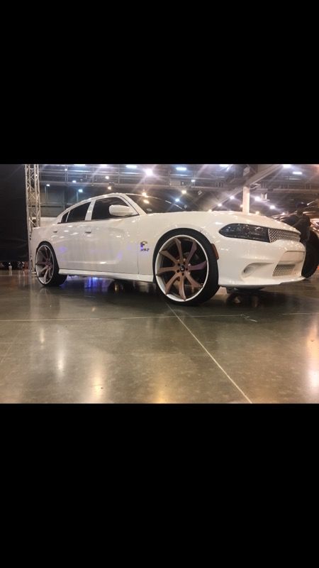 26 inch Forgiato Fondare ECL wheels staggered only 2 months old