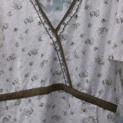 Medgear XL Scrub Top