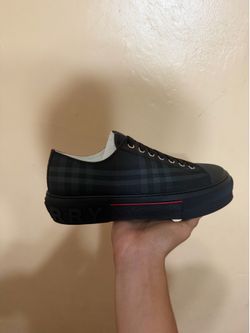 Burberry shoes
