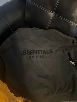 Essentials READ DETAILS ⬇️⬇️