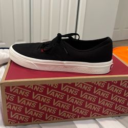 Heartbreaker Vans Black/white/ Red   Size 10