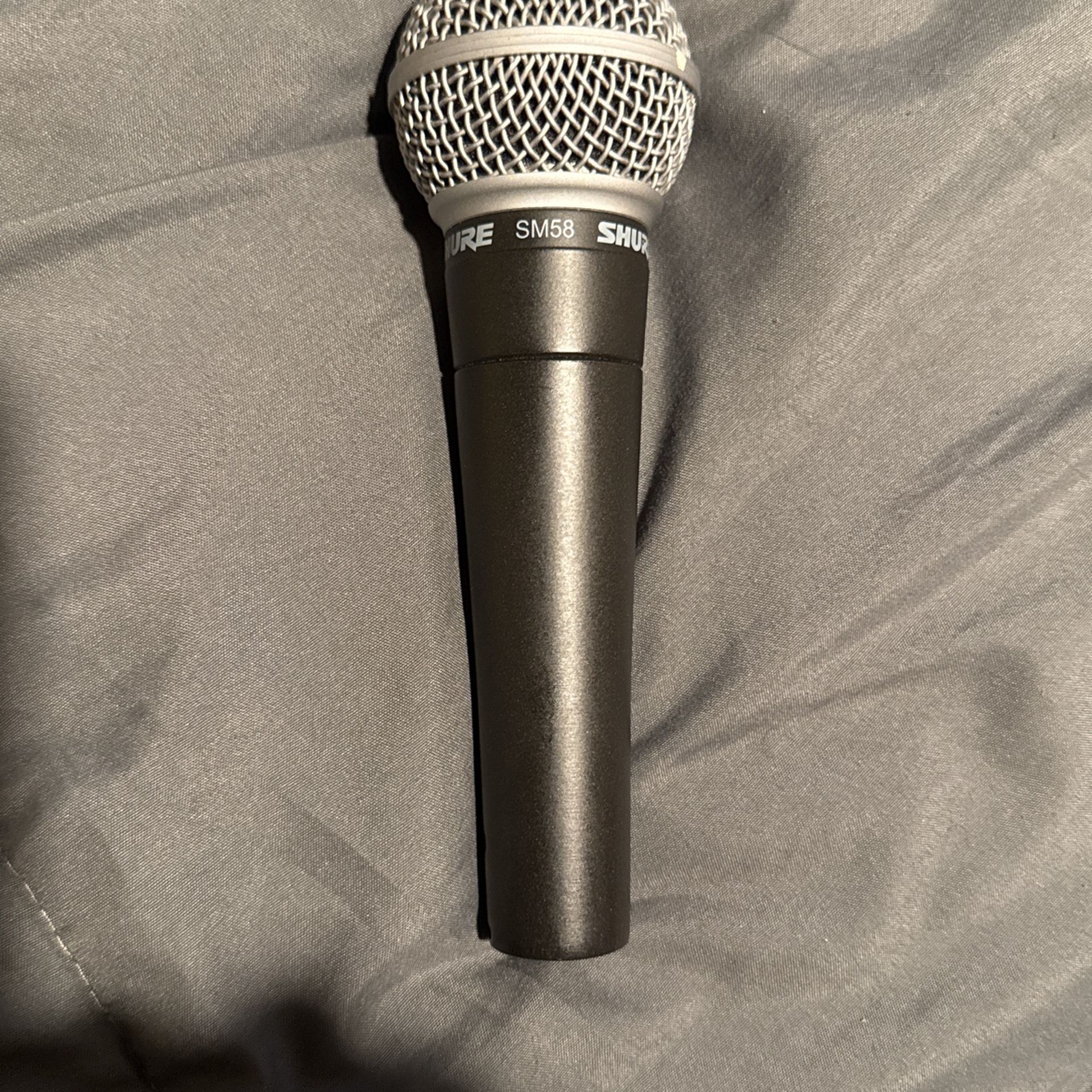 Shure SM58 Microphone