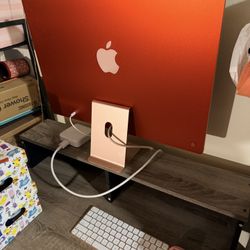 💻 iMac 24” Pink/Rose Gold – Great Condition 🌸