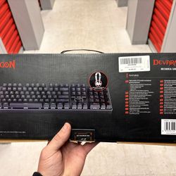 Gaming keyboard Redragon K556 RGB LES