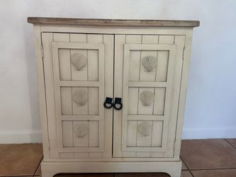 2 DOOR COASTAL/SEA SHORE STYLE CABINET