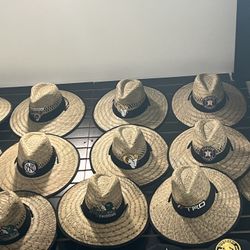 Straw Hats 👒