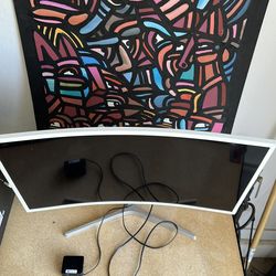 Curved 32” Samsung Monitor