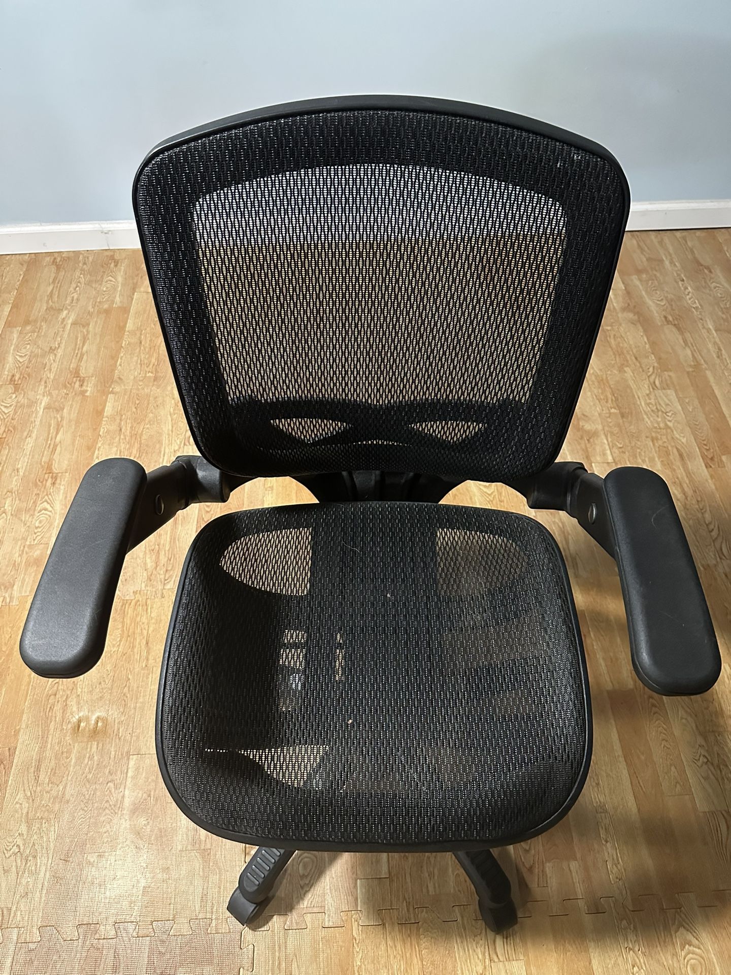 Mesh Ergonomic Office Chair