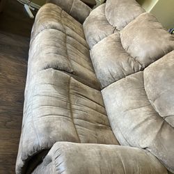 Reclinable Couch