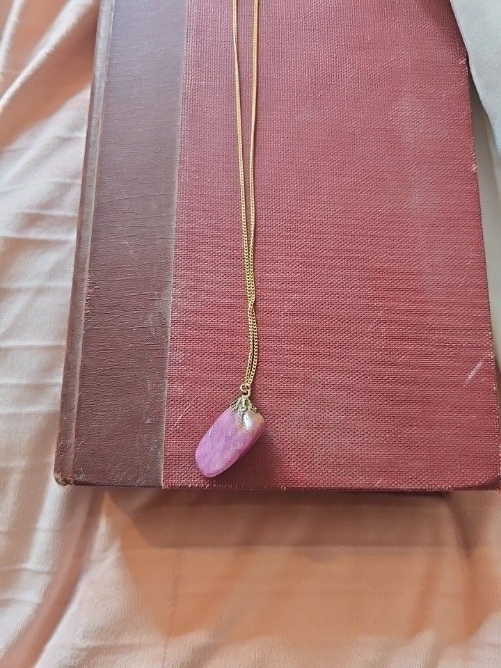 Necklace With Gold Chain And Purple Stone
