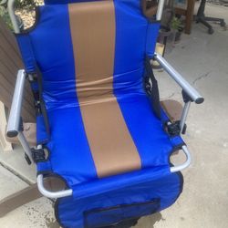 Stadium seat
