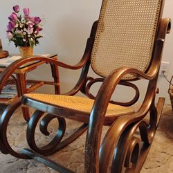 Brentwood Rocker And Ottoman 