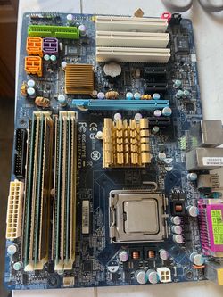 Vintage PC, Intel Core 2 Duo with mobo and 4gb RAM