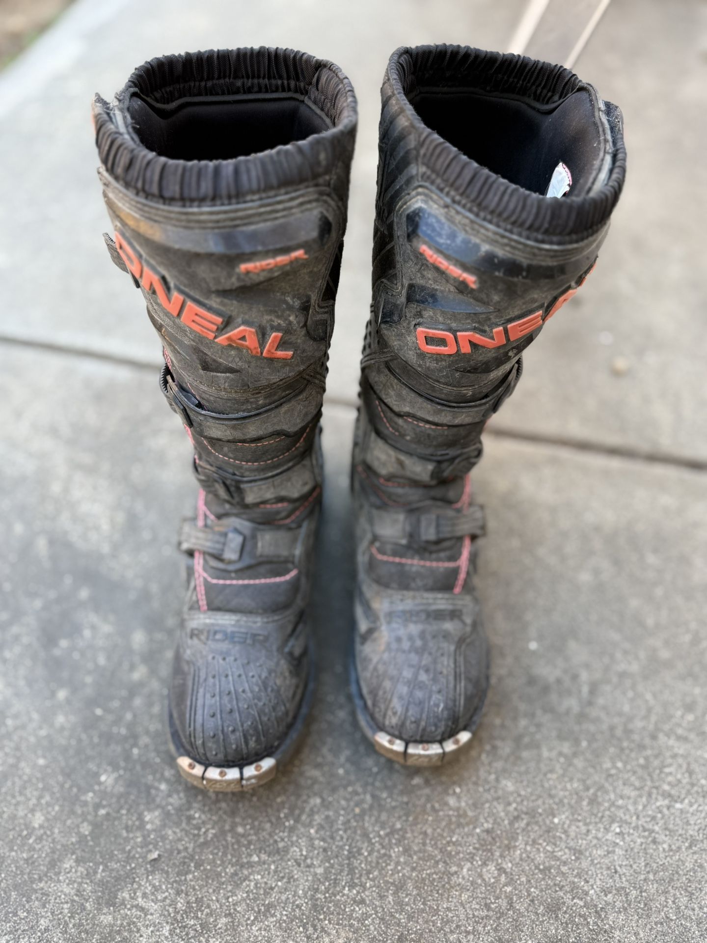 Moto Boots