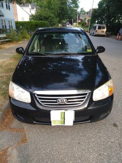 Kia 2007. Good price car selling $ 1500