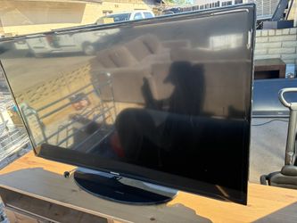 Samsung 46” LED TV – Works Great – HDMI Ready