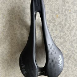 Selle Italia SLR Boost Bicycle Seat