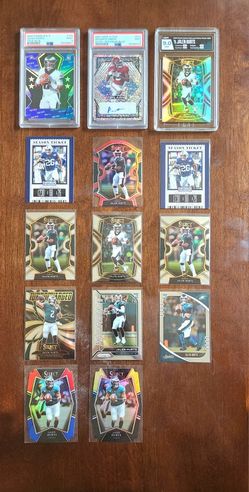 Jaylen Hurts Panini Prizm Rookie Lot. Featuring Devonta Smith Rookie Auto. 

