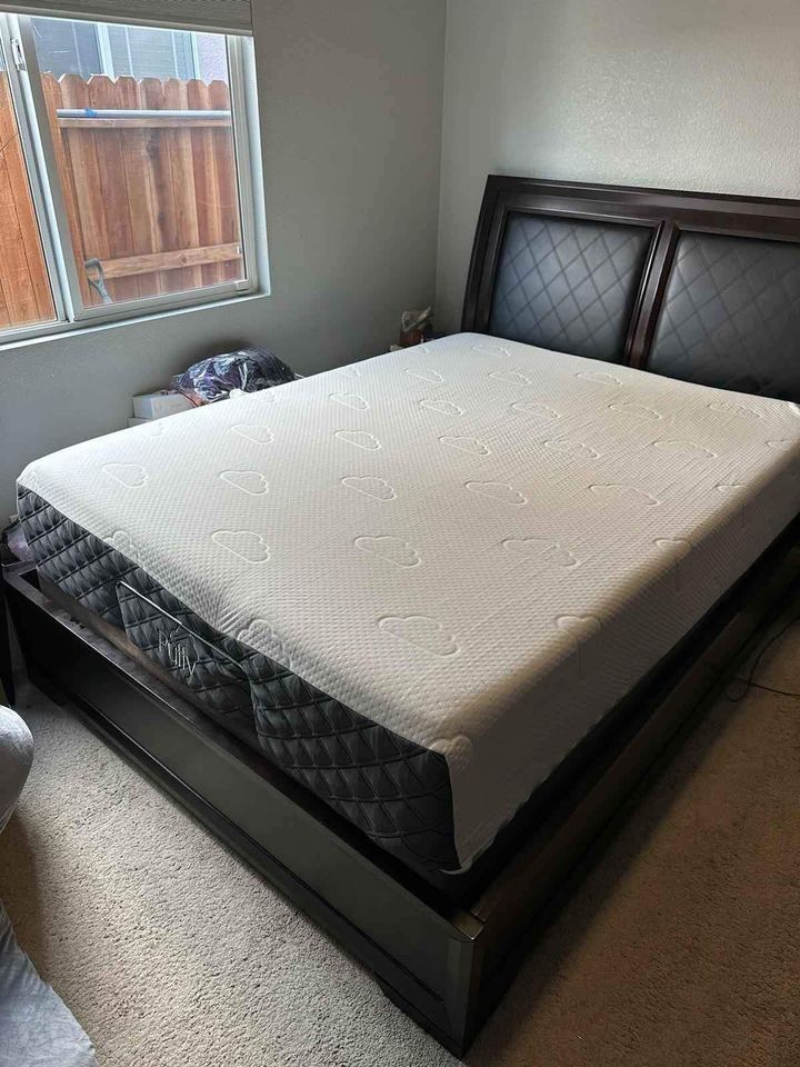 Bedroom Set For Sale 2 Cabinets And Queen Headboard And Frame
