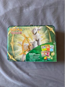 Pokemon Spring 2022 collector chest