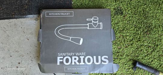 Kitchen faucet