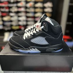 Jordan 5 “Metallic Reimagined” Size 11