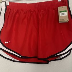 Nike athletic shorts for women brand new with tags size XL
