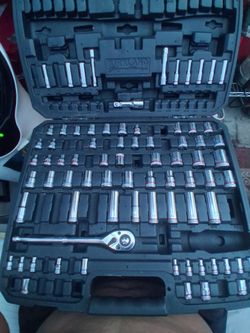 Kirkland Signature Socket Set with Case