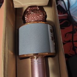 Pink Bluetooth Microphone 