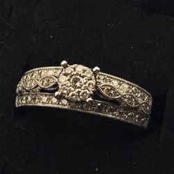 10K Gold Diamond .50ctw Ring Size 7.5