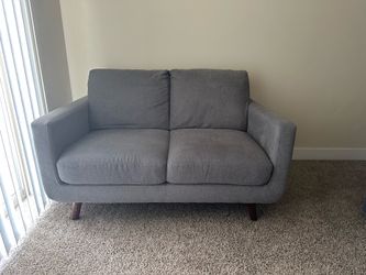 Love Seat (56inchx36inch) // Gray