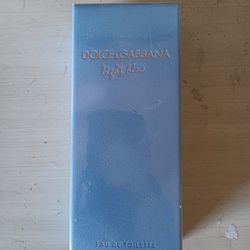 Dolce & Gabanna Light Blue Perfume
