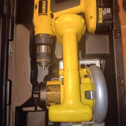 Dewalt hard case cordless drill and circular saw 2 tool set