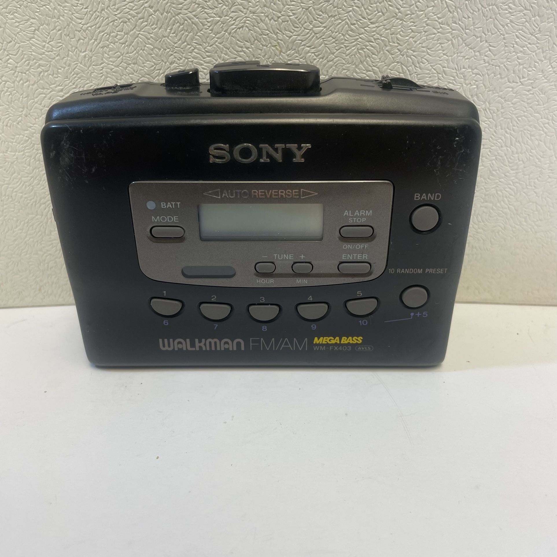 Sony Walkman Mega Bass Cassette Tape Player Radio WM-FX403 - Tested